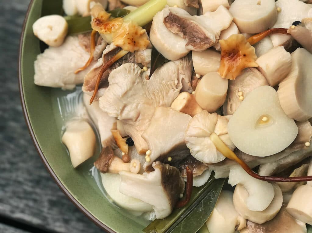 Как солить грузди